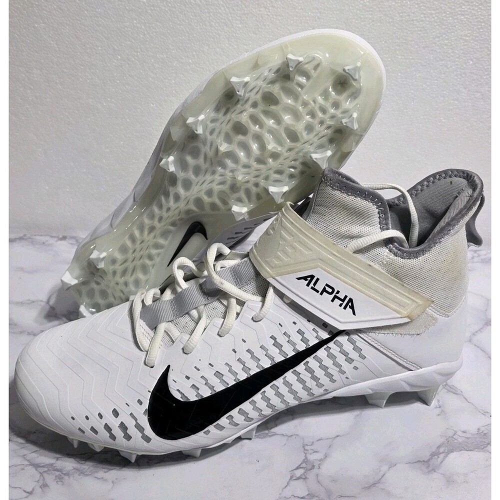 Nike Alpha Menace Pro 2 Men White Football Cleats BV3951-100 New Size 12.5 Wide